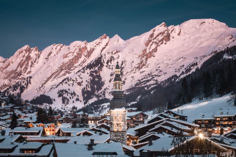Prepare your winter 2026-2027 stay in La Clusaz with Groupe PVG’s Early Booking offer