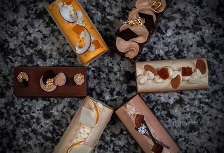 QUENTIN THEVENARD JOUE LE MAGICIEN A LA BOULANGERIE Ô BON PAIN