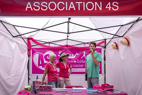 CRISTAL SPA GOES PINK